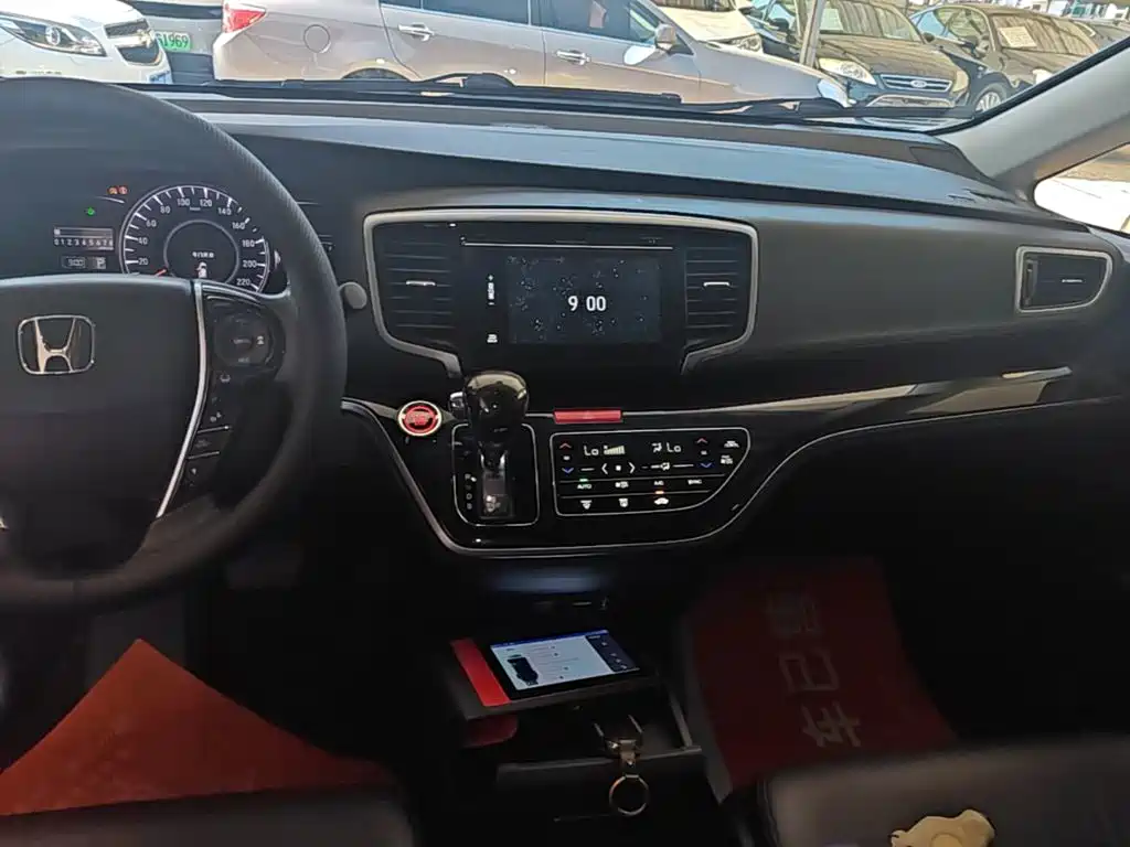 Honda Odyssey — миниатюра 13