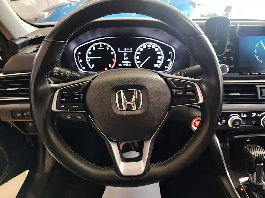 Honda Accord — миниатюра 11