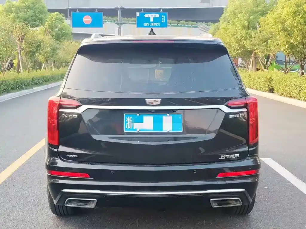 Cadillac XT6 — миниатюра 5