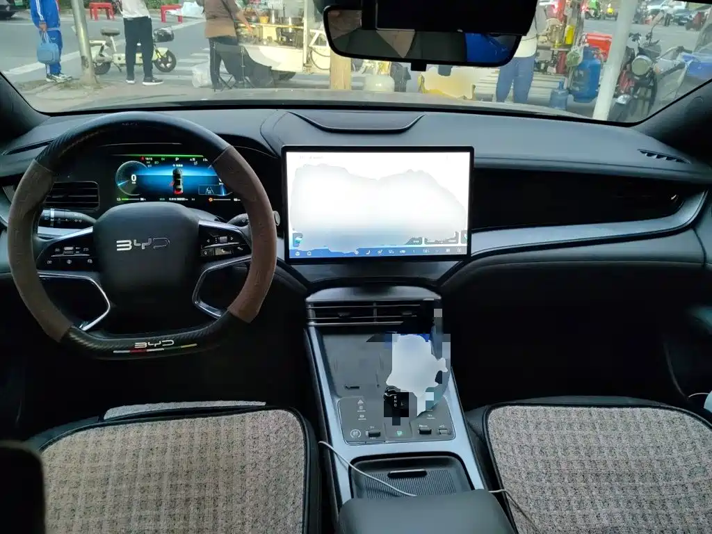 BYD Seal — миниатюра 10