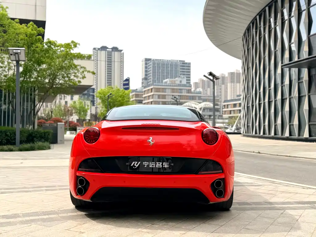 Ferrari California T 2009 4.3L