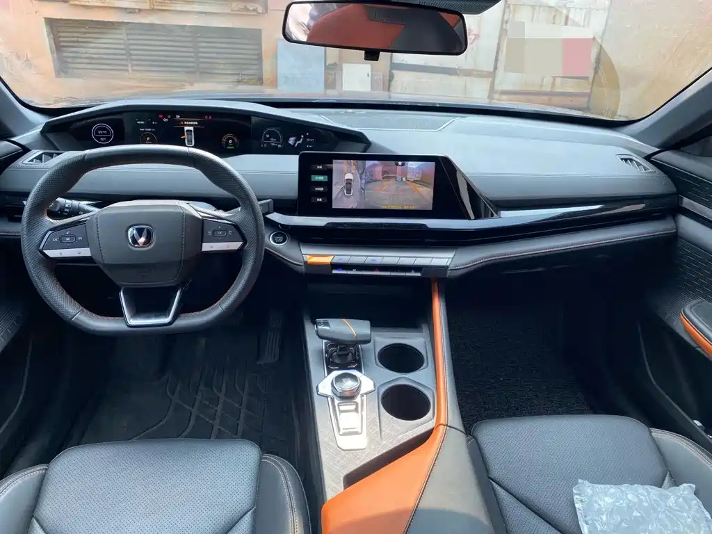 Changan UNI-V iDD — миниатюра 8