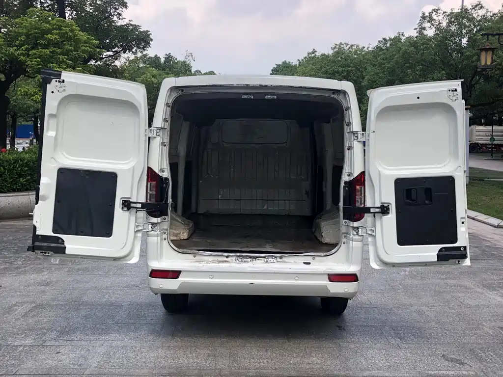 DONGFENG YUFENG EM26