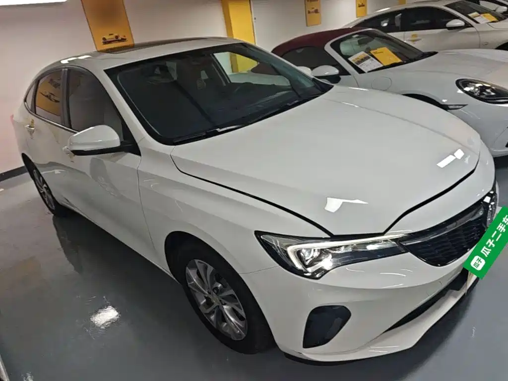 Buick Verano — миниатюра 4