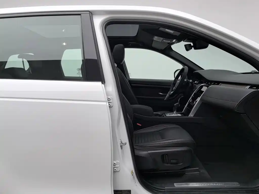 Land Rover Discovery Sport — миниатюра 23