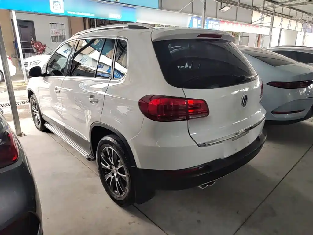 Volkswagen Tiguan — миниатюра 5