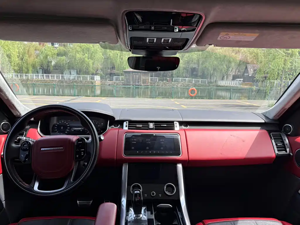 Land Rover Range Rover Sport 2018 3.0 SC V6 DYNAMIC