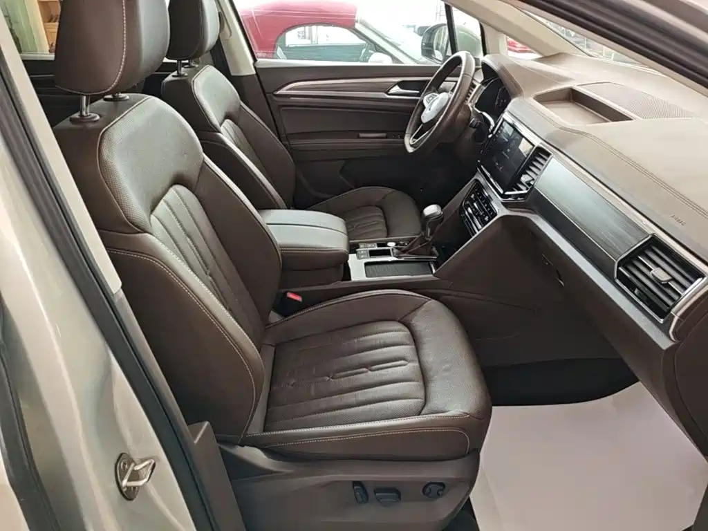 Volkswagen Viloran — миниатюра 25
