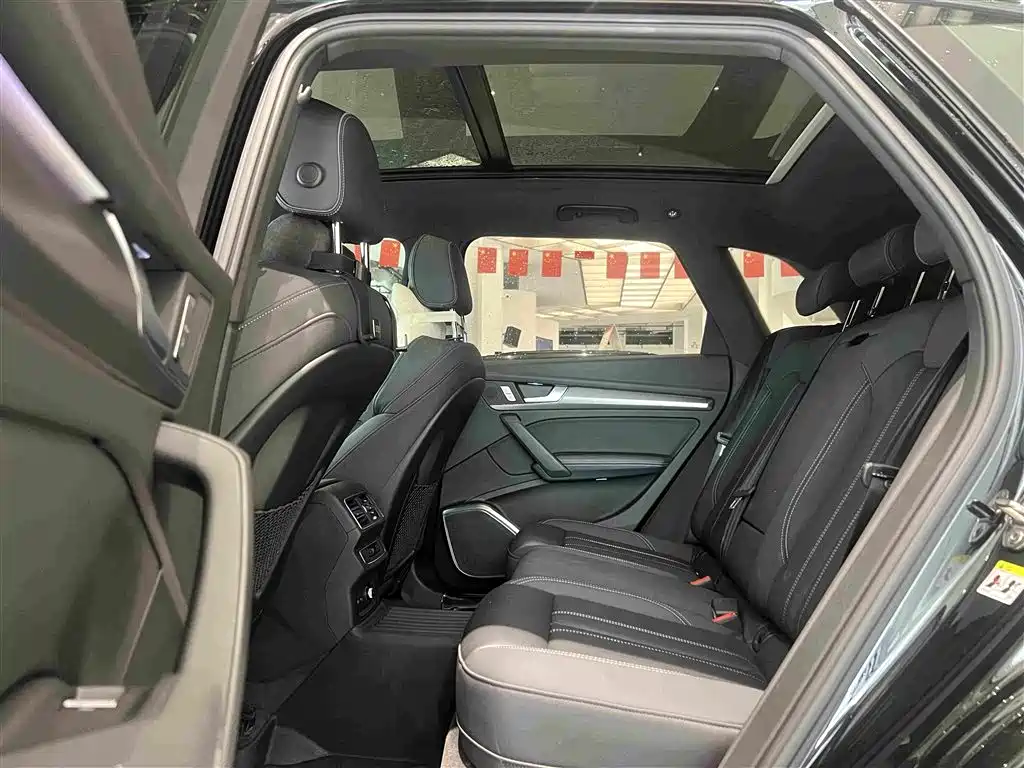 Audi Q5L — миниатюра 6