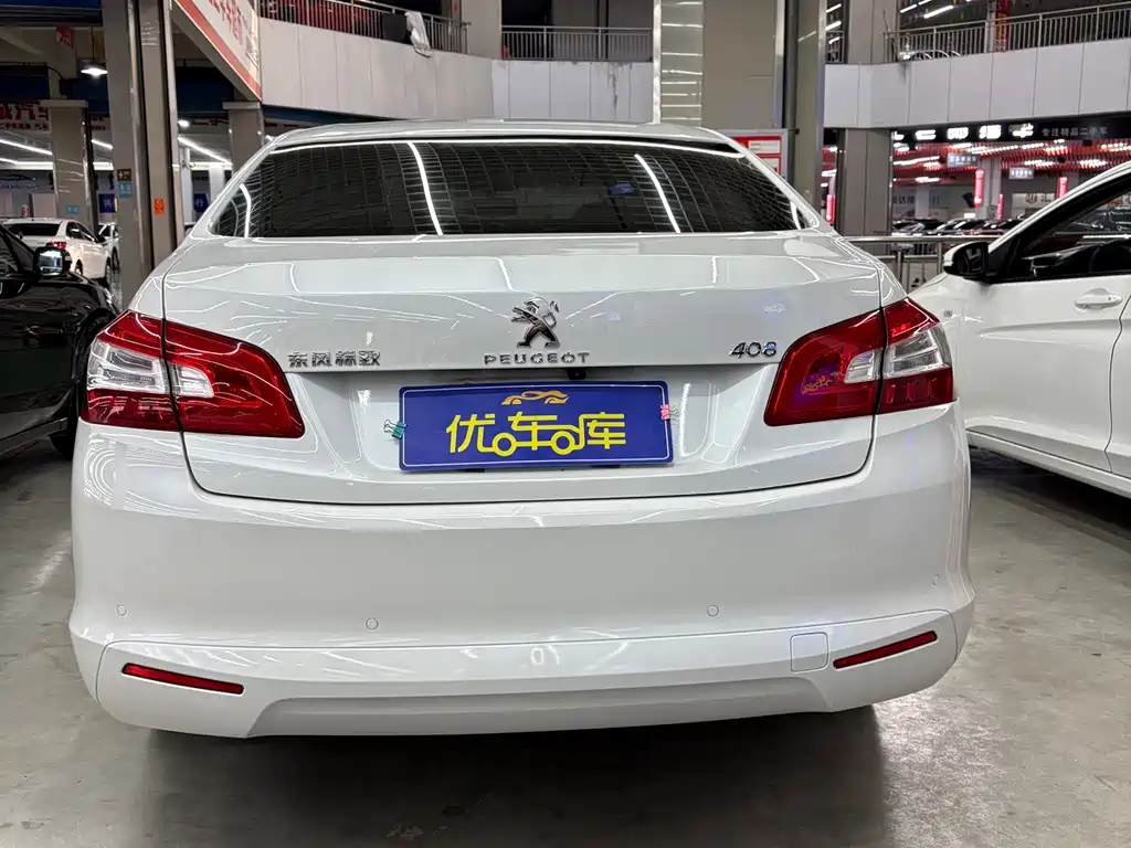 Peugeot 408 1.8L Auto Luxury Edition, фото 9