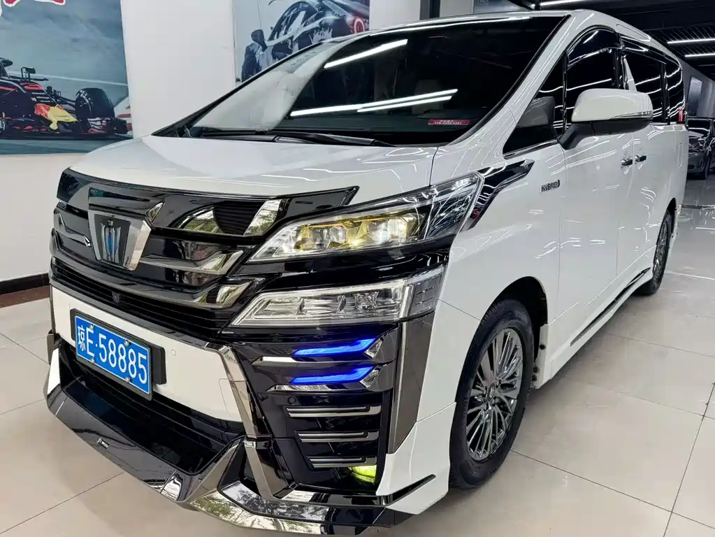 Toyota Vellfire 2023