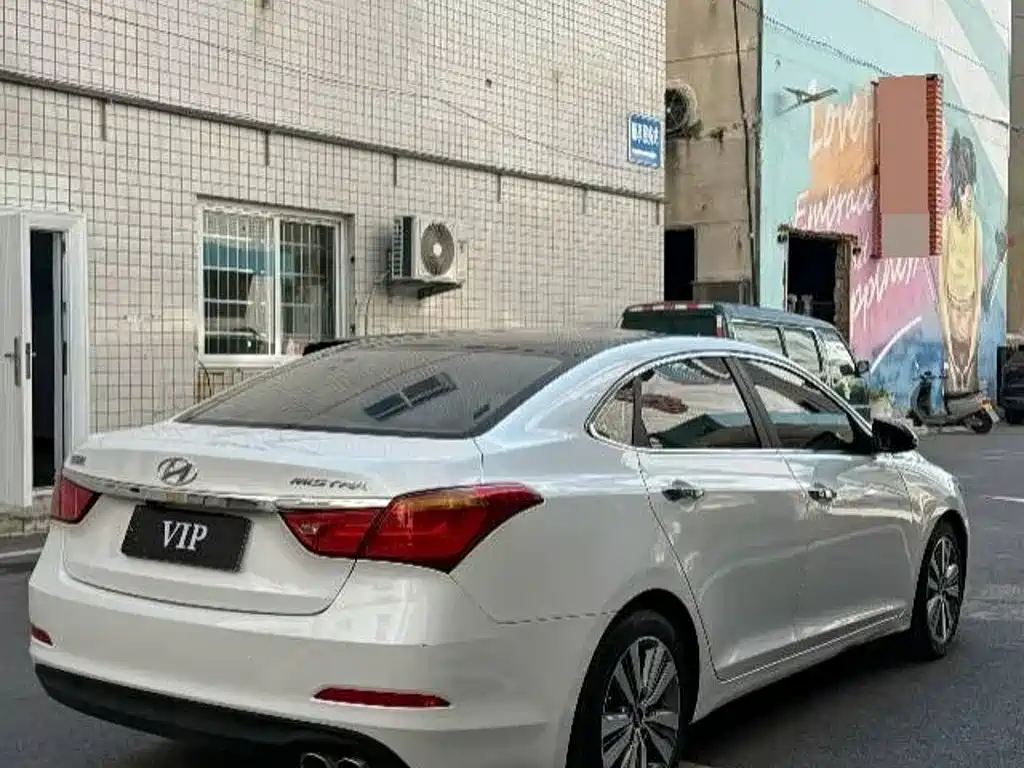Hyundai Mistra — миниатюра 7