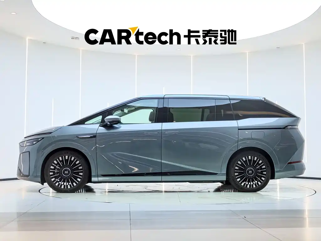 XPeng X9 — миниатюра 6