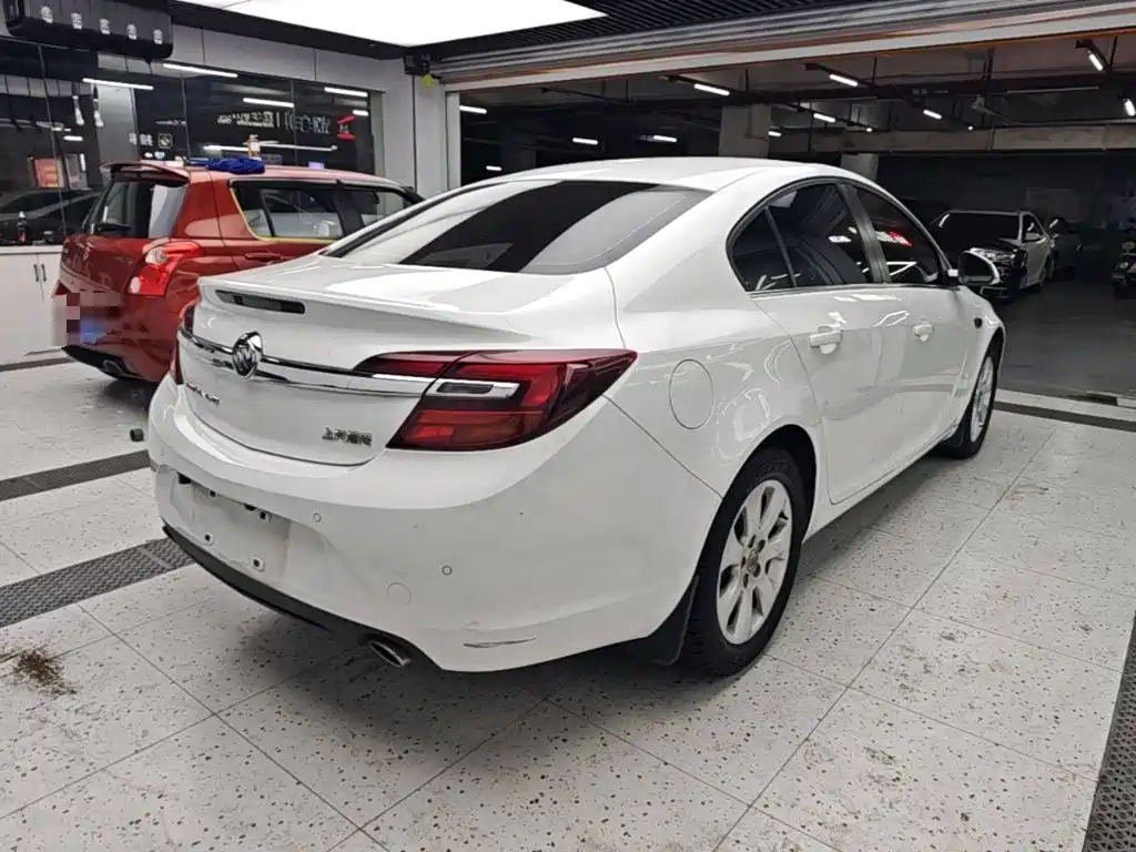Buick Regal — миниатюра 7