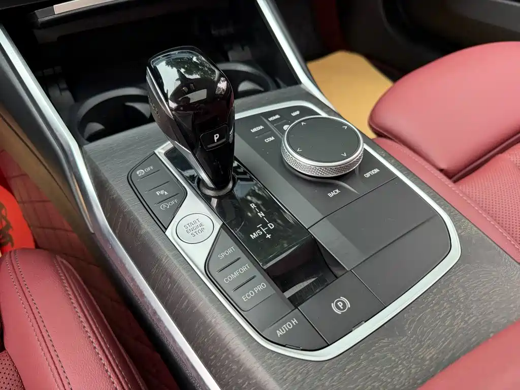 BMW 3 Series — миниатюра 9