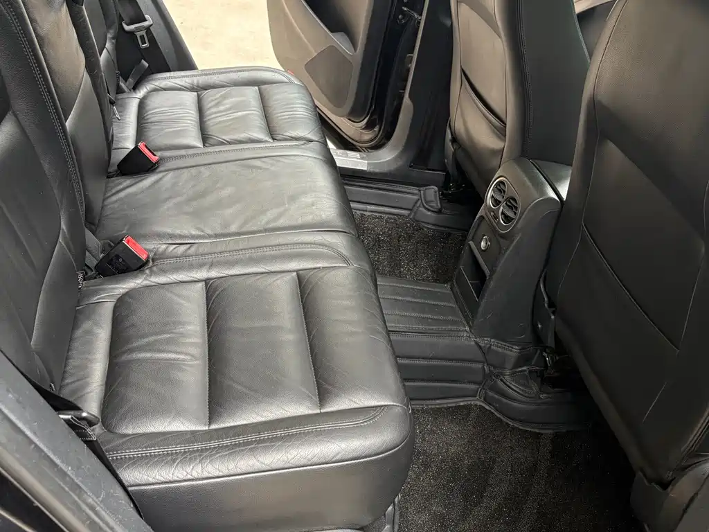 Volkswagen Tiguan — миниатюра 11