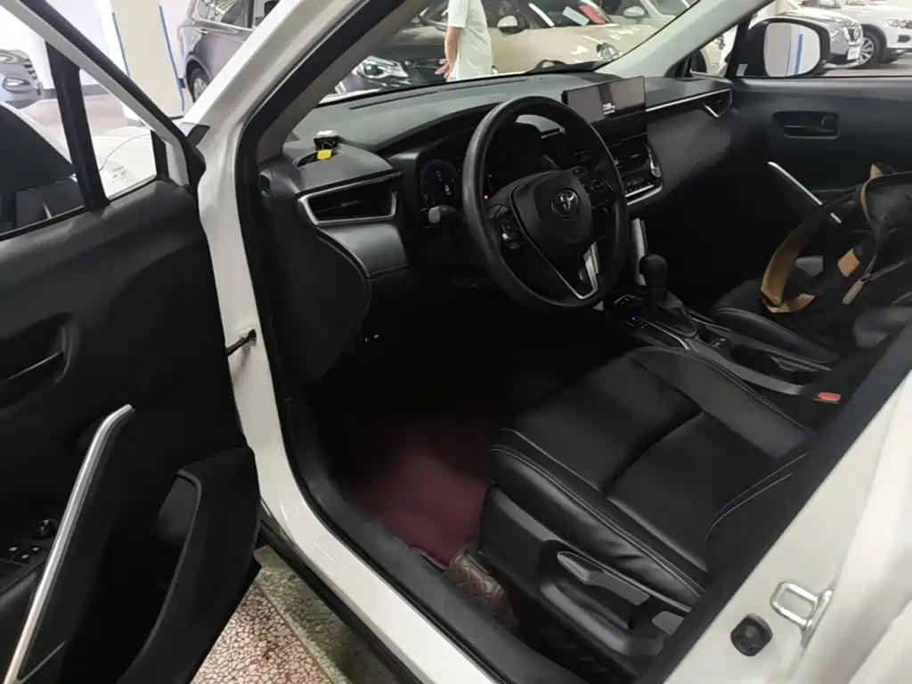 Toyota Frontlander — миниатюра 16