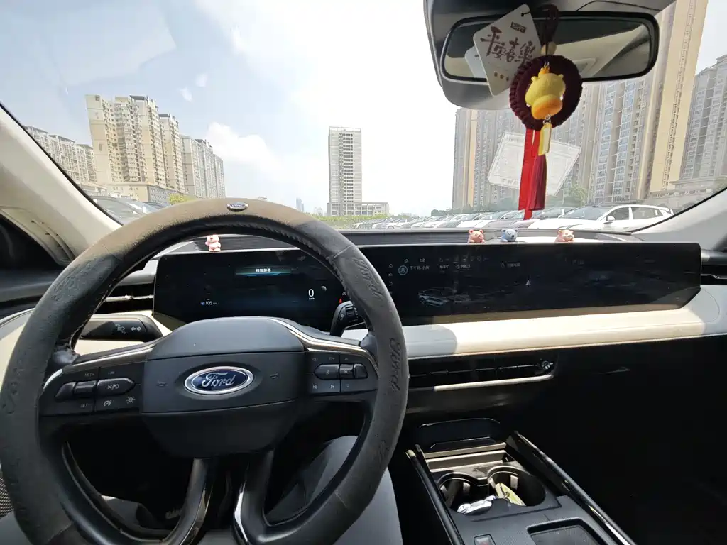 Ford Mondeo — миниатюра 5