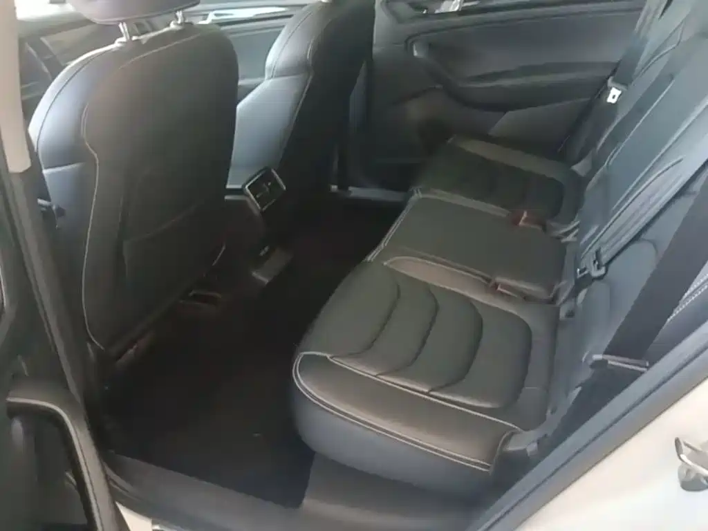 Skoda Kodiaq — миниатюра 17