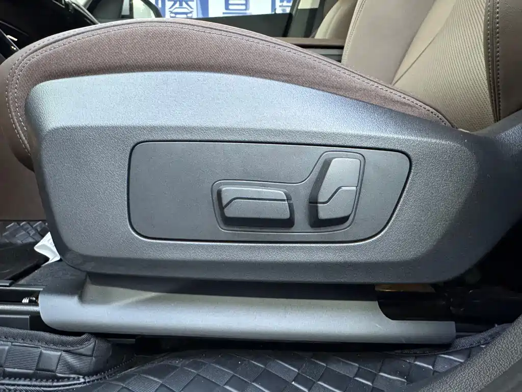 BMW X1 — миниатюра 8