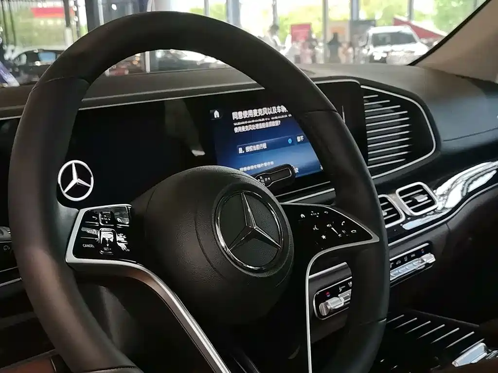 Mercedes-Benz GLE Coupe — миниатюра 13