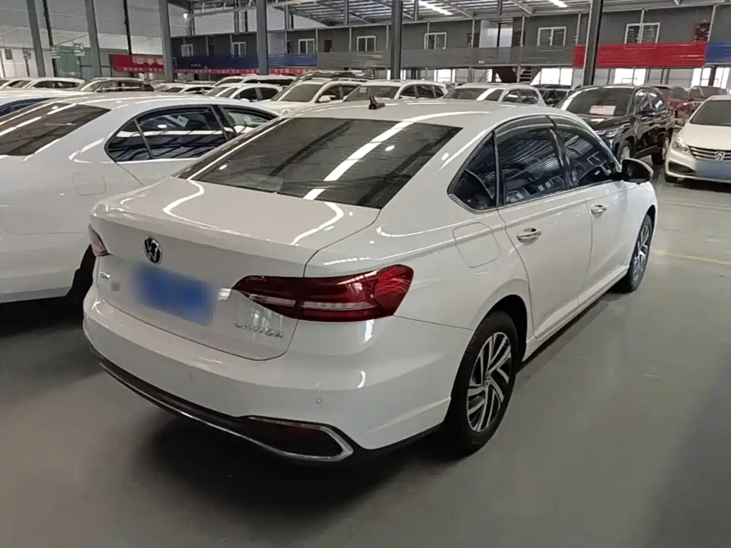 Volkswagen Lavida — миниатюра 7