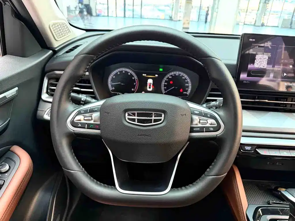 Geely Vision X6 — миниатюра 7