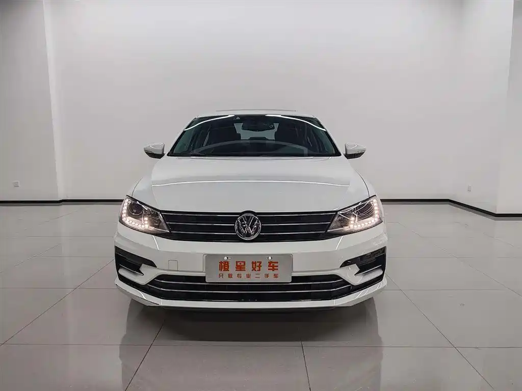 Volkswagen Sagitar — миниатюра 2