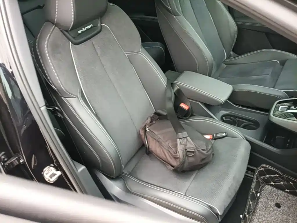 Audi Q5 e-tron — миниатюра 25