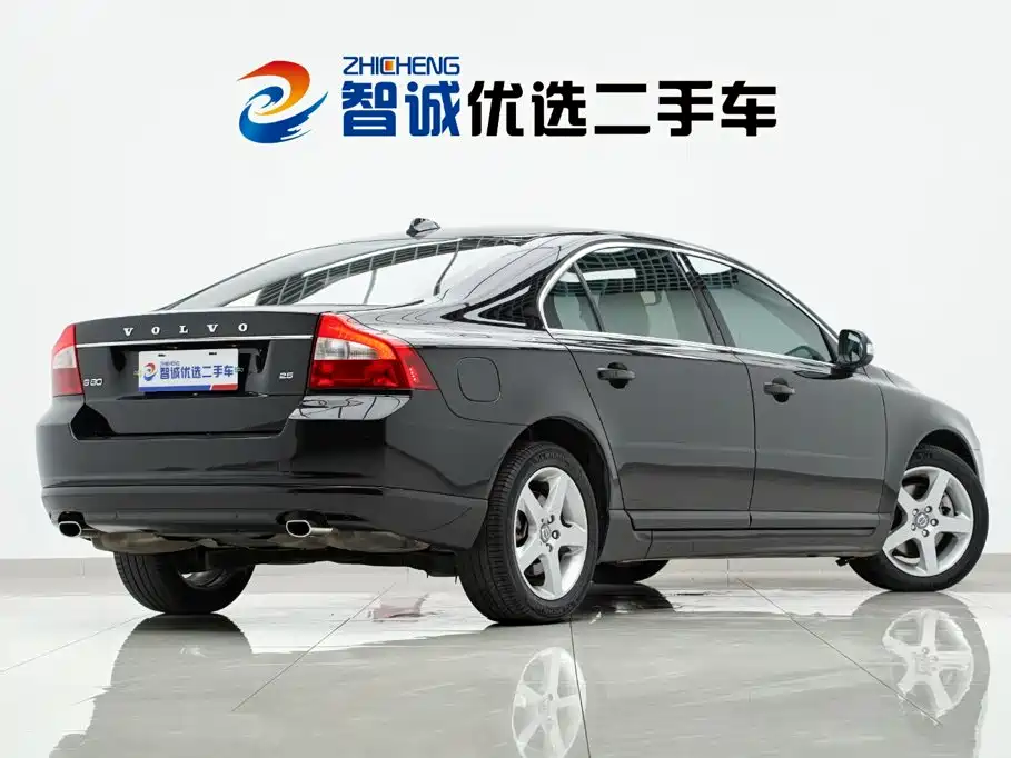 Volvo S80L — миниатюра 34