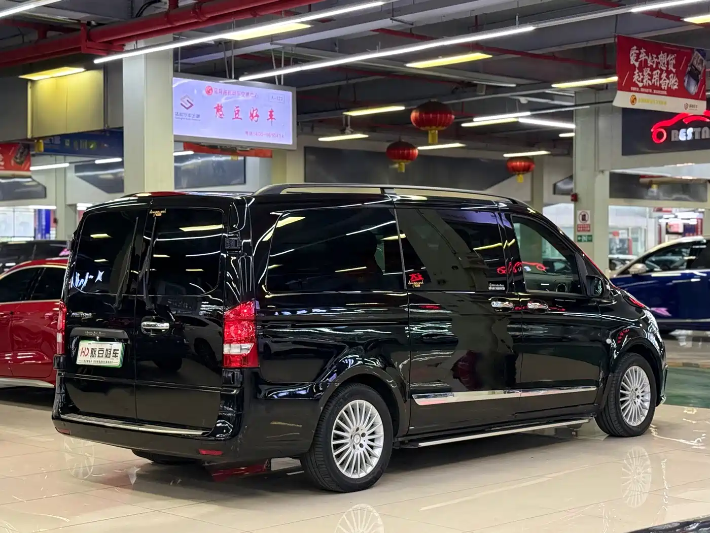 Mercedes-Benz V-Class (Import)
