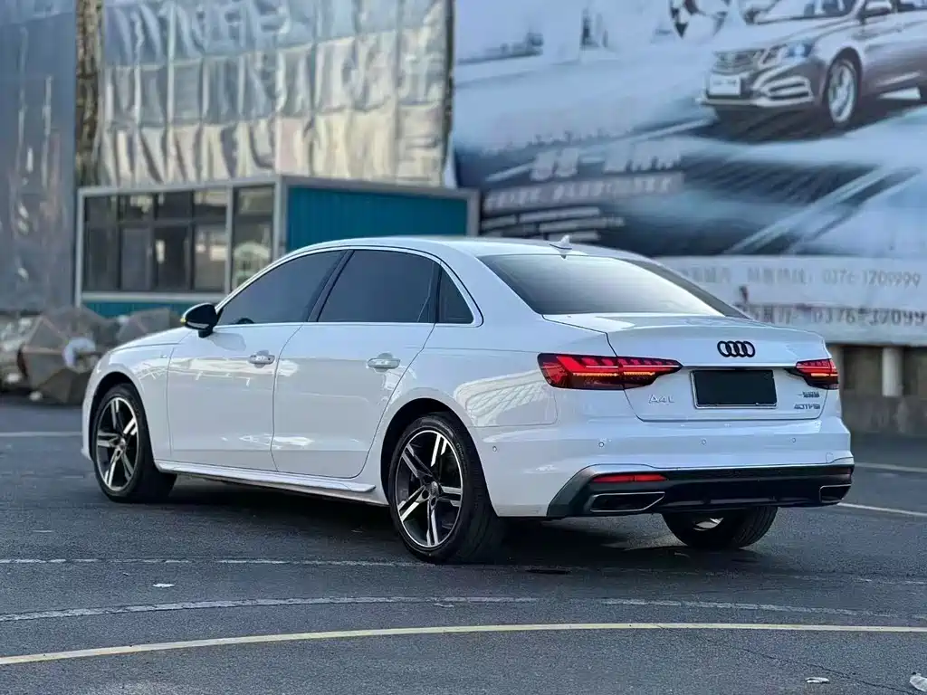 Audi A4L — миниатюра 7