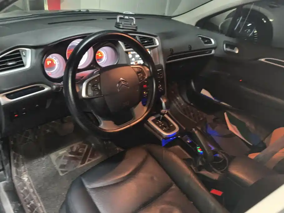 Citroen C4L — миниатюра 12