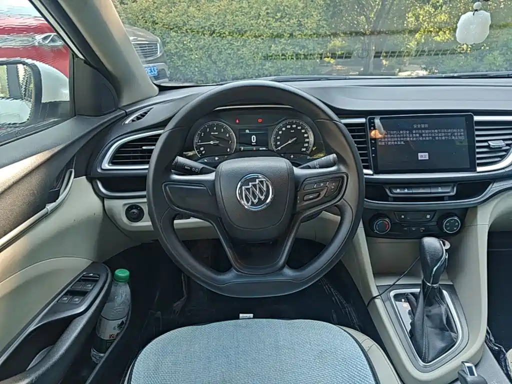 Buick Excelle — миниатюра 11