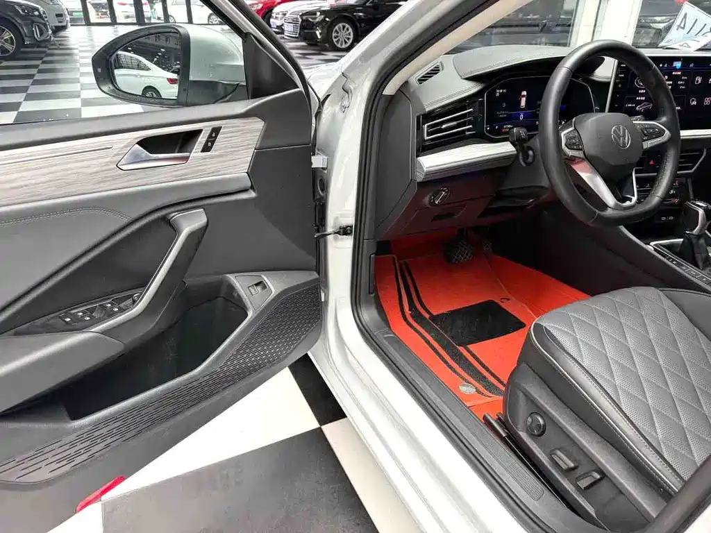 Volkswagen Sagitar — миниатюра 8