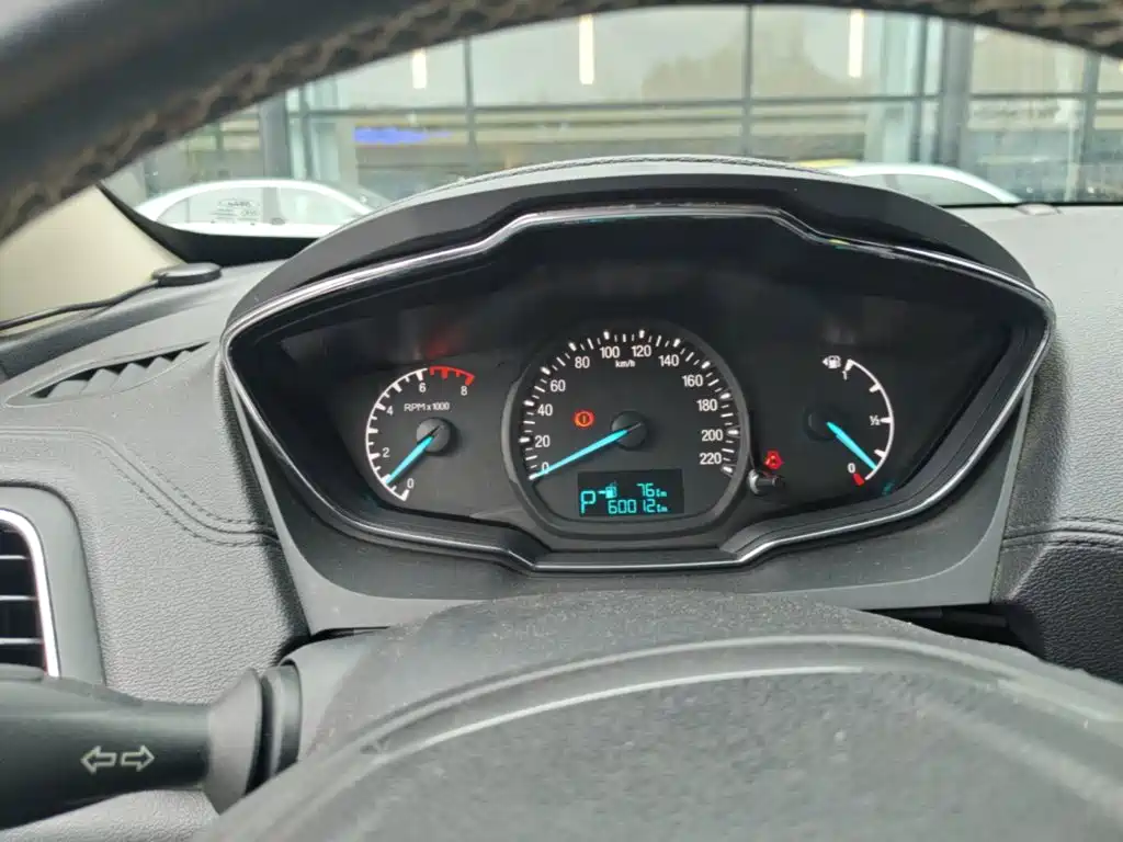 Ford Escort — миниатюра 16