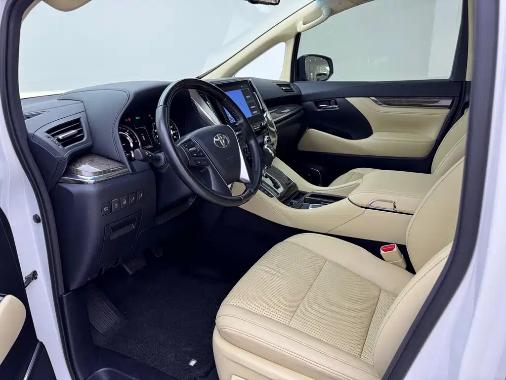Toyota Alphard 2021 2.5L Premium
