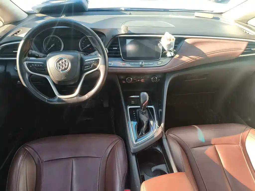 Buick GL6 — миниатюра 10