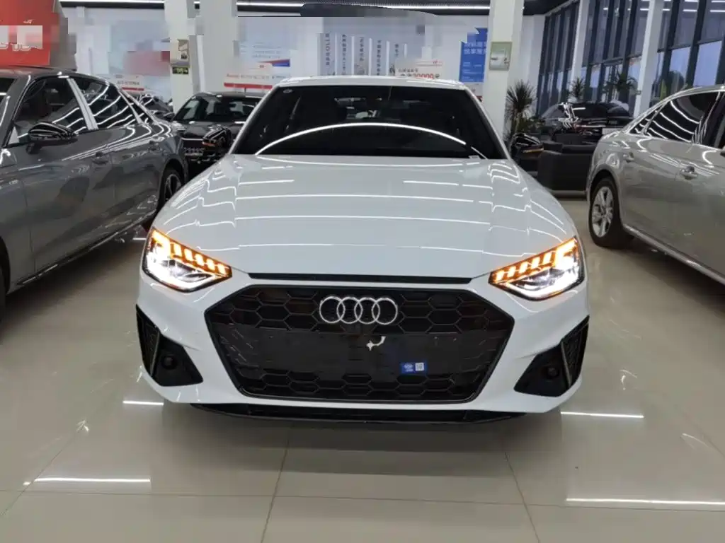 Audi A4L 2025 200 Enjoy 40 TFSI Luxury