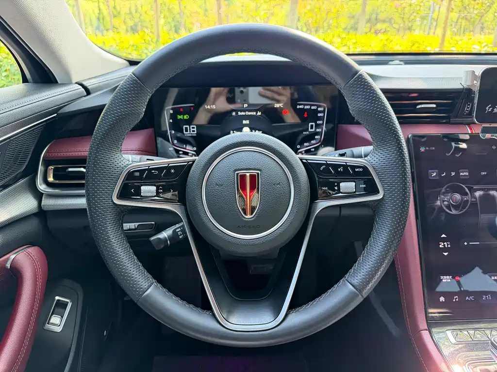 Hongqi Hongqi H5 — миниатюра 12