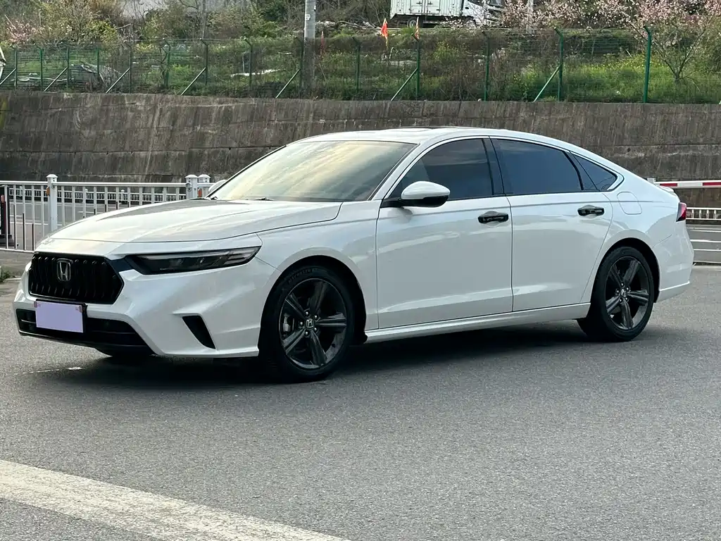 Honda Inspire 2023