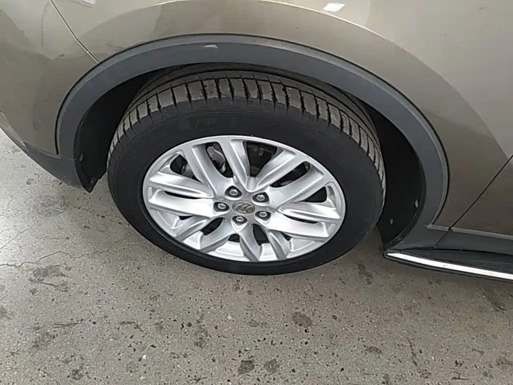 Buick Envision Plus — миниатюра 23