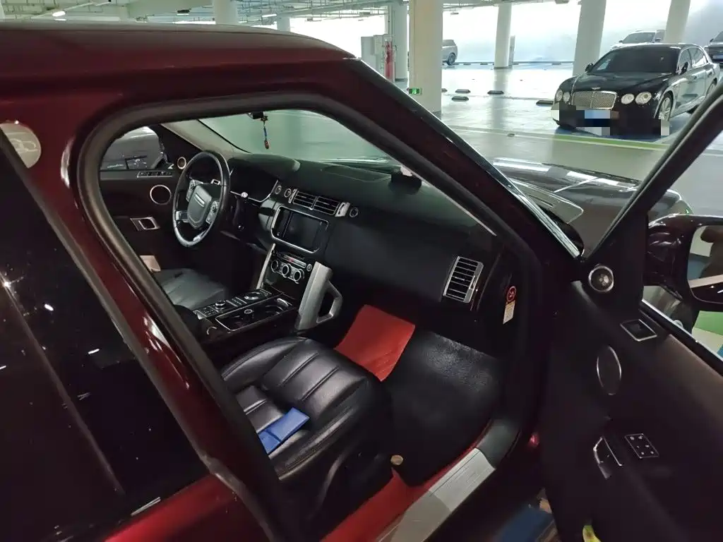 Land Rover Range Rover — миниатюра 18
