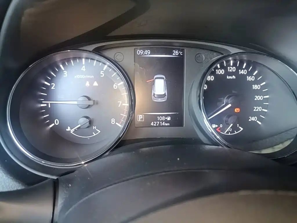 Nissan X-Trail — миниатюра 12