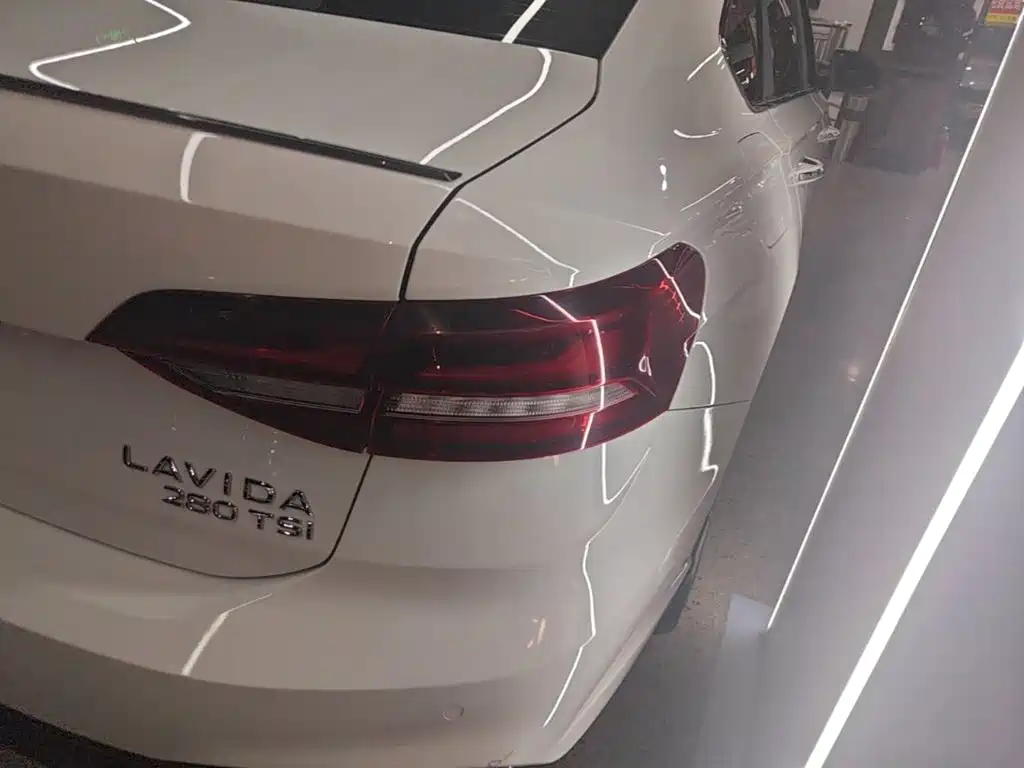 Volkswagen Lavida — миниатюра 8