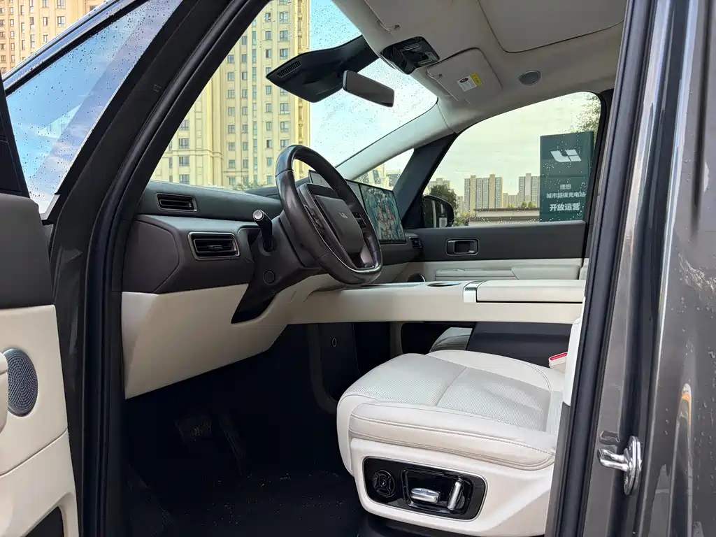 Li Auto Li MEGA — миниатюра 4