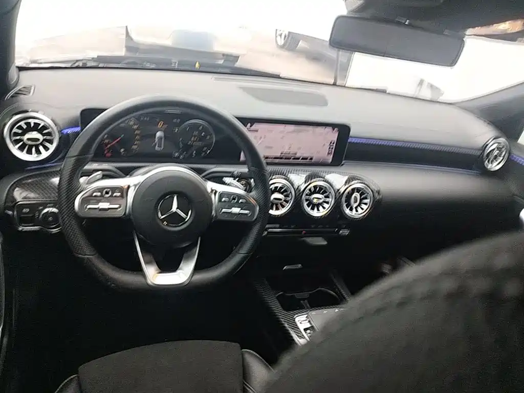 Mercedes-Benz A-Class A 2019 A 200 L Sport