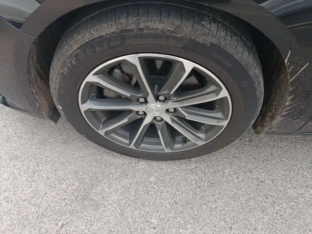 Buick LaCrosse — миниатюра 23