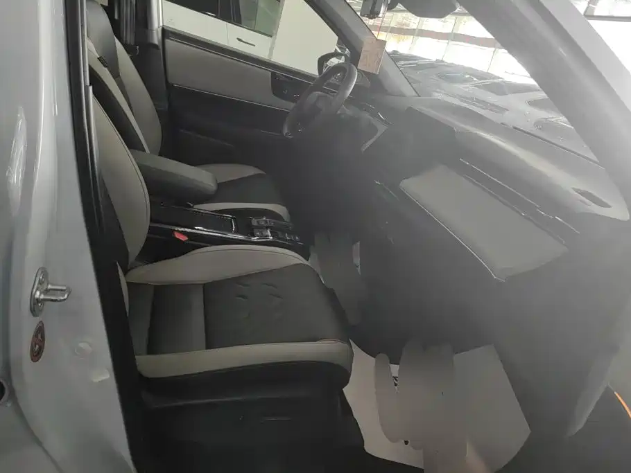 Honda Lieguan e:NS2 — миниатюра 8