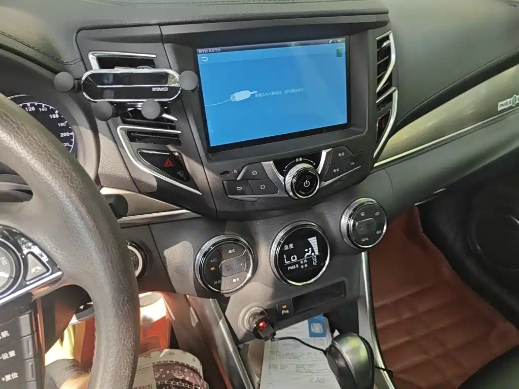 BYD Song — миниатюра 6